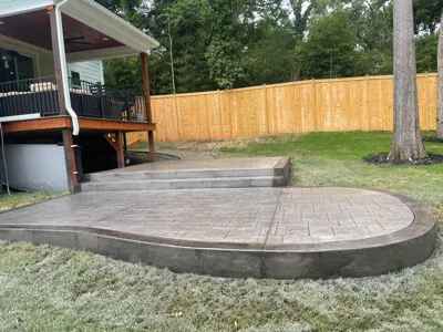 curved concrete patio